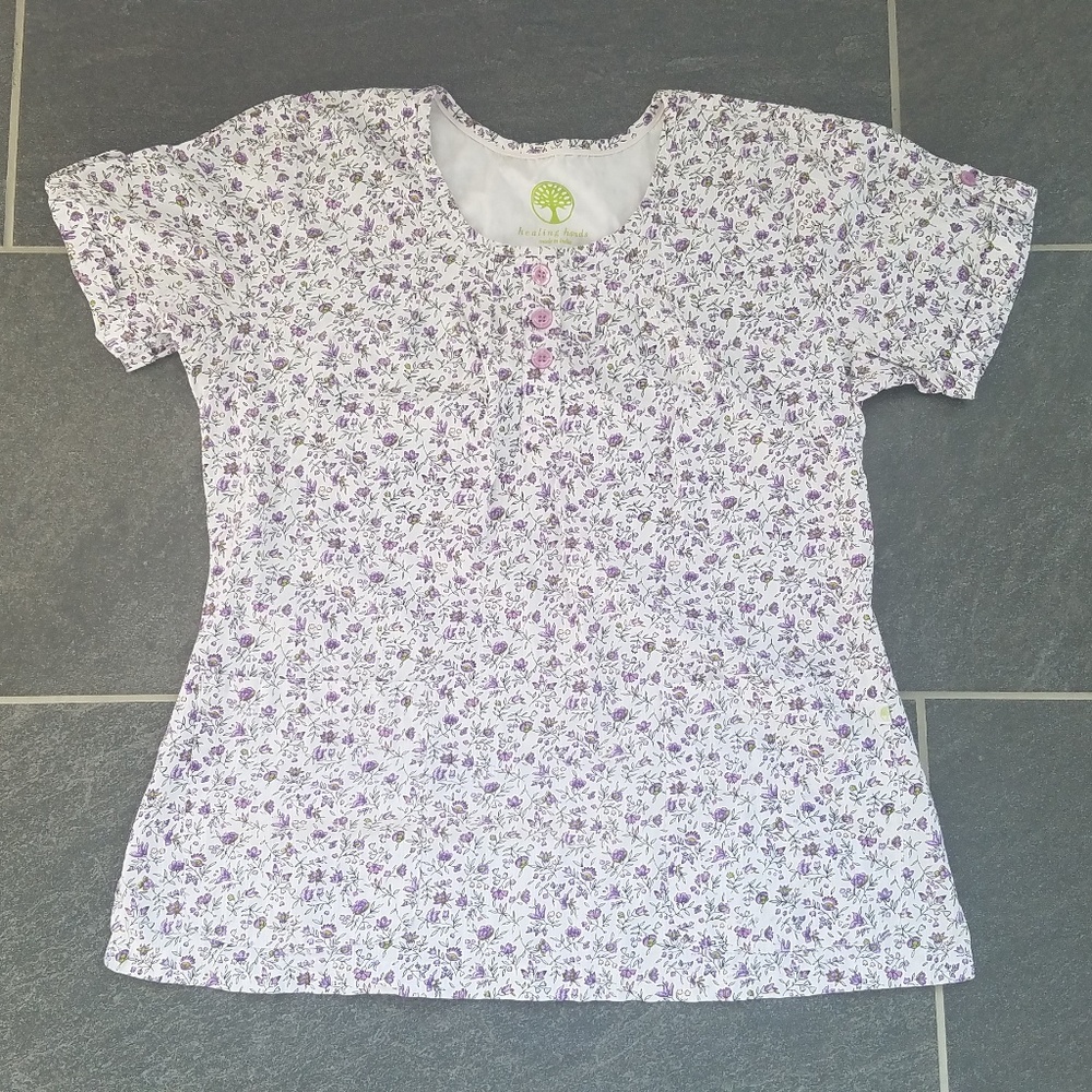 Healing Hands Scrub Top Size S